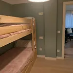 شقة Enbata